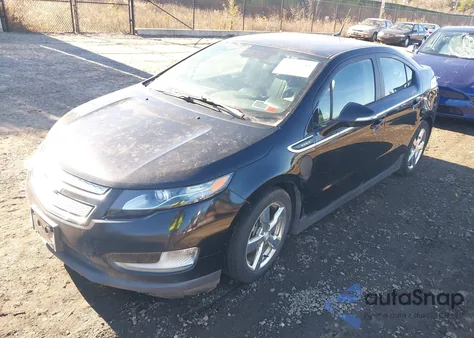 2011 Chevrolet Volt z USA, uszkodzony, nr VIN 1G1RD6E46BU102059
